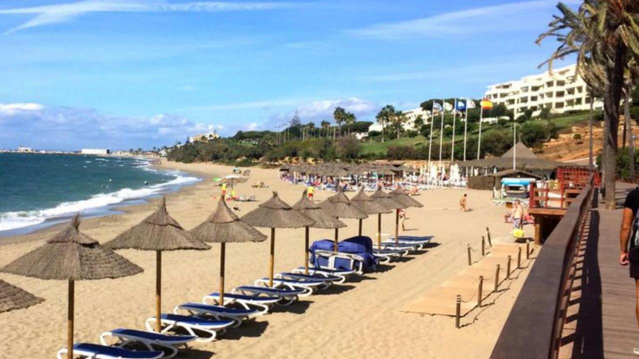 Mijas Costa - Beachside Apartment- A 卡拉德米哈斯 外观 照片