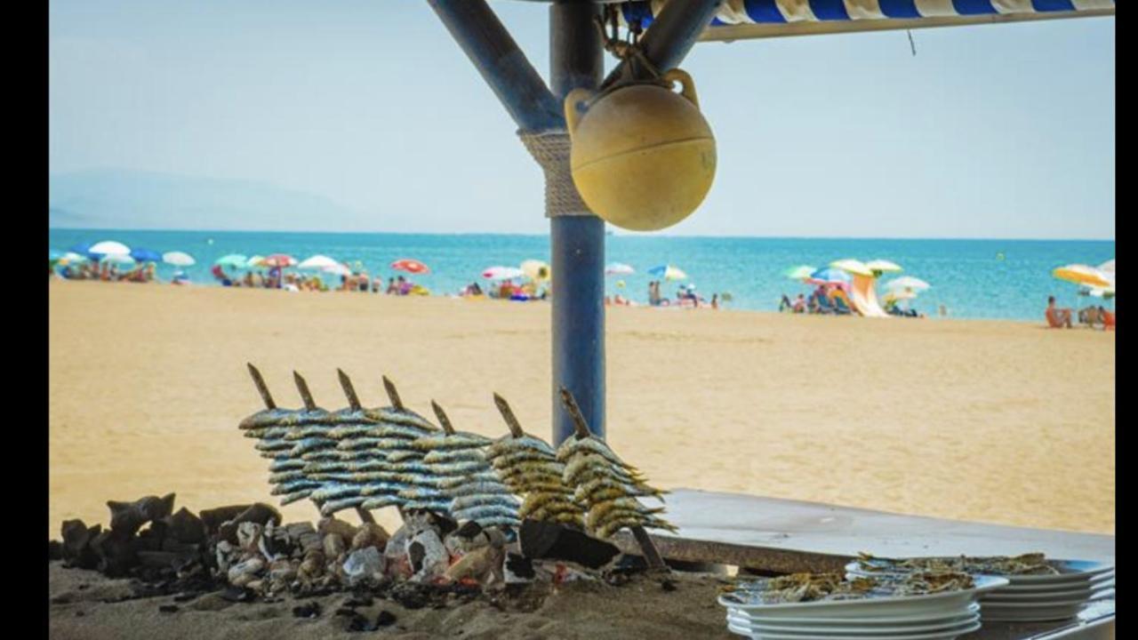 Mijas Costa - Beachside Apartment- A 卡拉德米哈斯 外观 照片